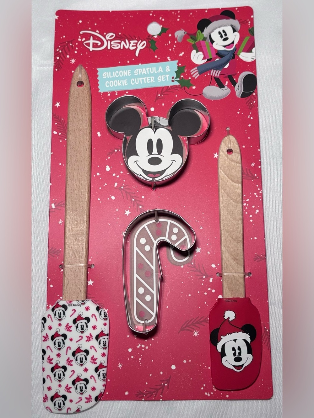 New Disney Micky Mouse 4 piece spatula and cookie cutter